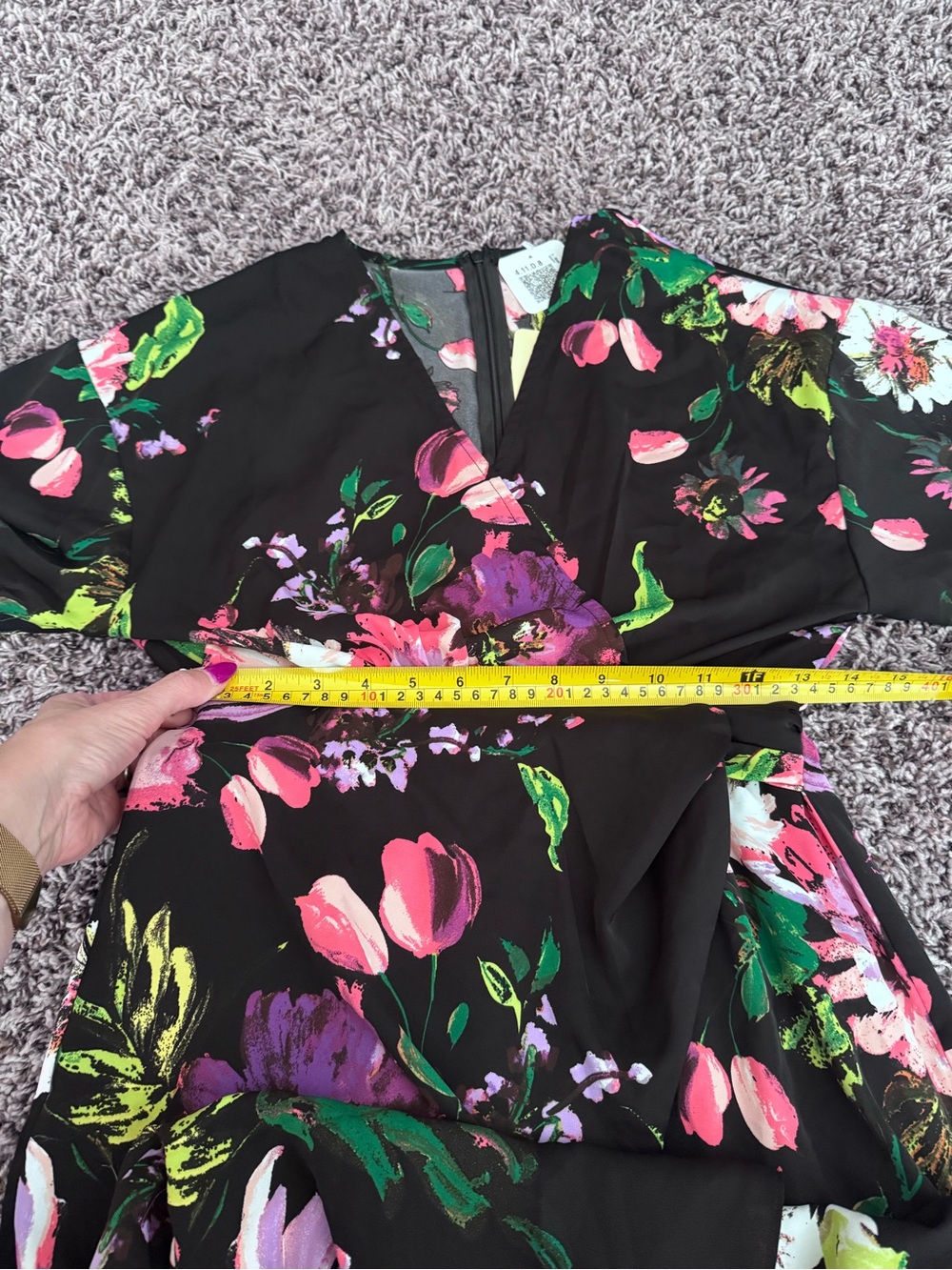 ENTRO BLACK FLORAL TROPICAL WRAP MIDI DRESS Size S Small NEW - Picture 11 of 11